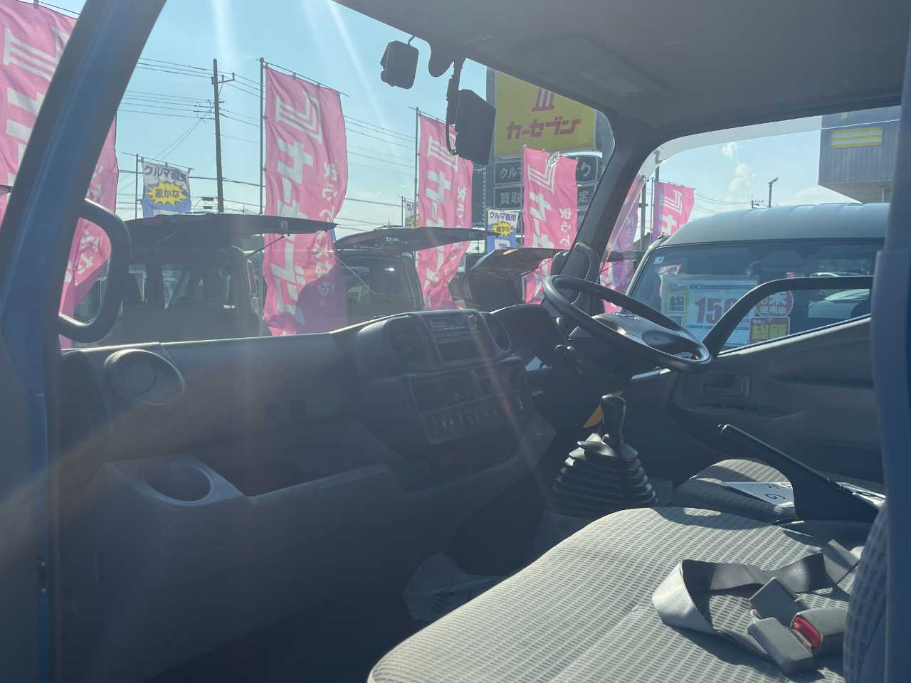 日野自動車 デュトロダンプ