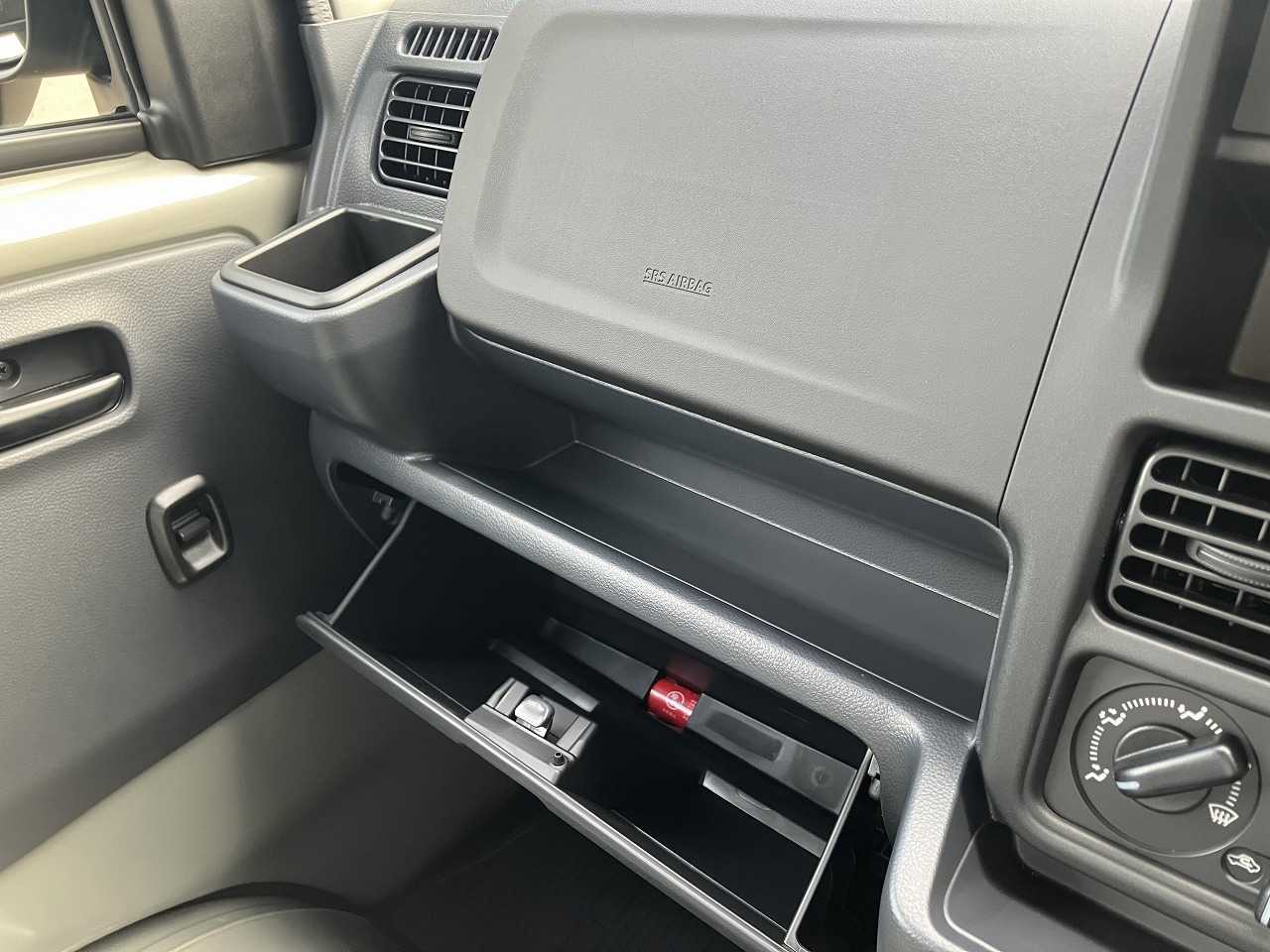 日産 クリッパートラック