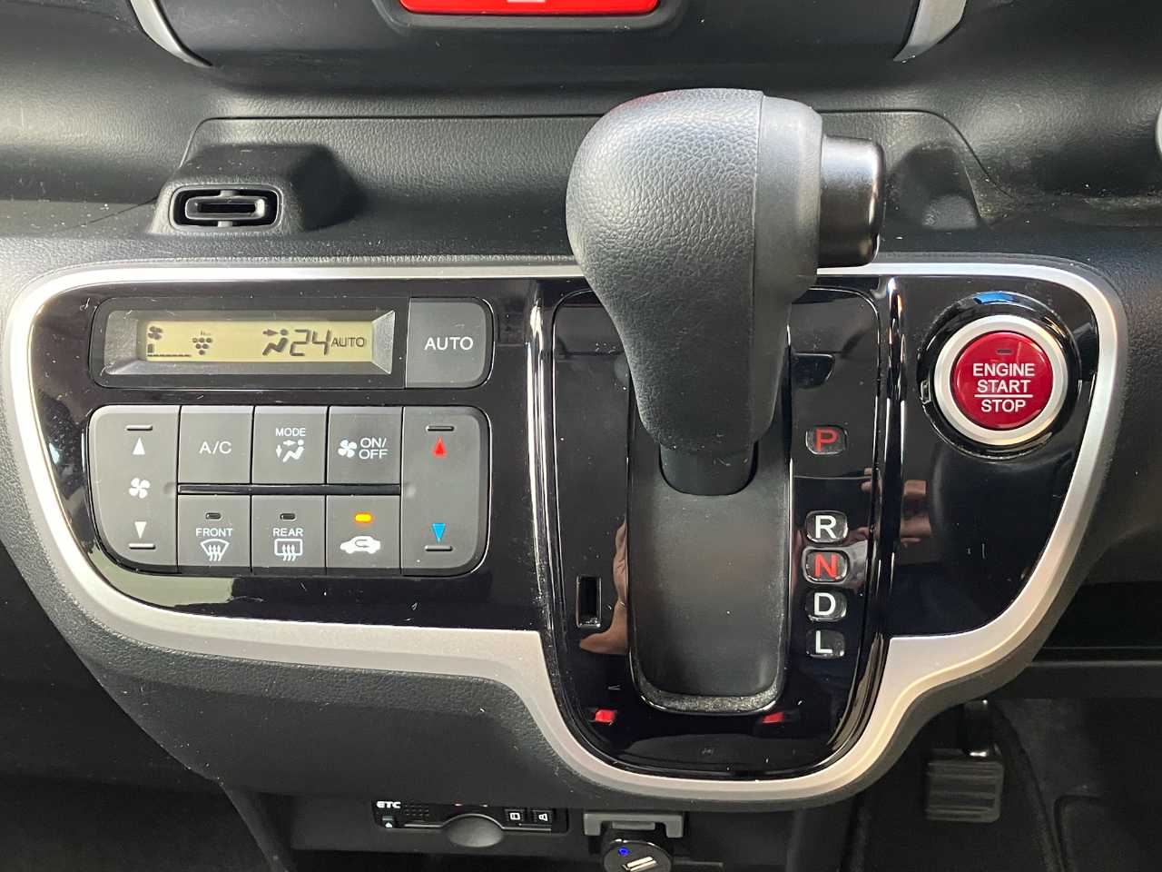 ホンダ Ｎ　ＢＯＸ
