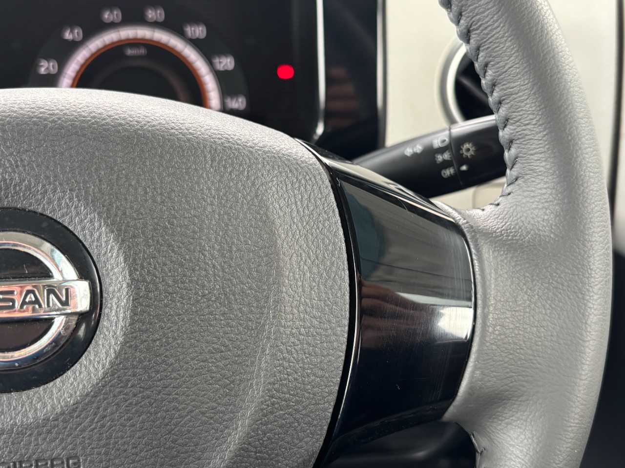 日産 モコ