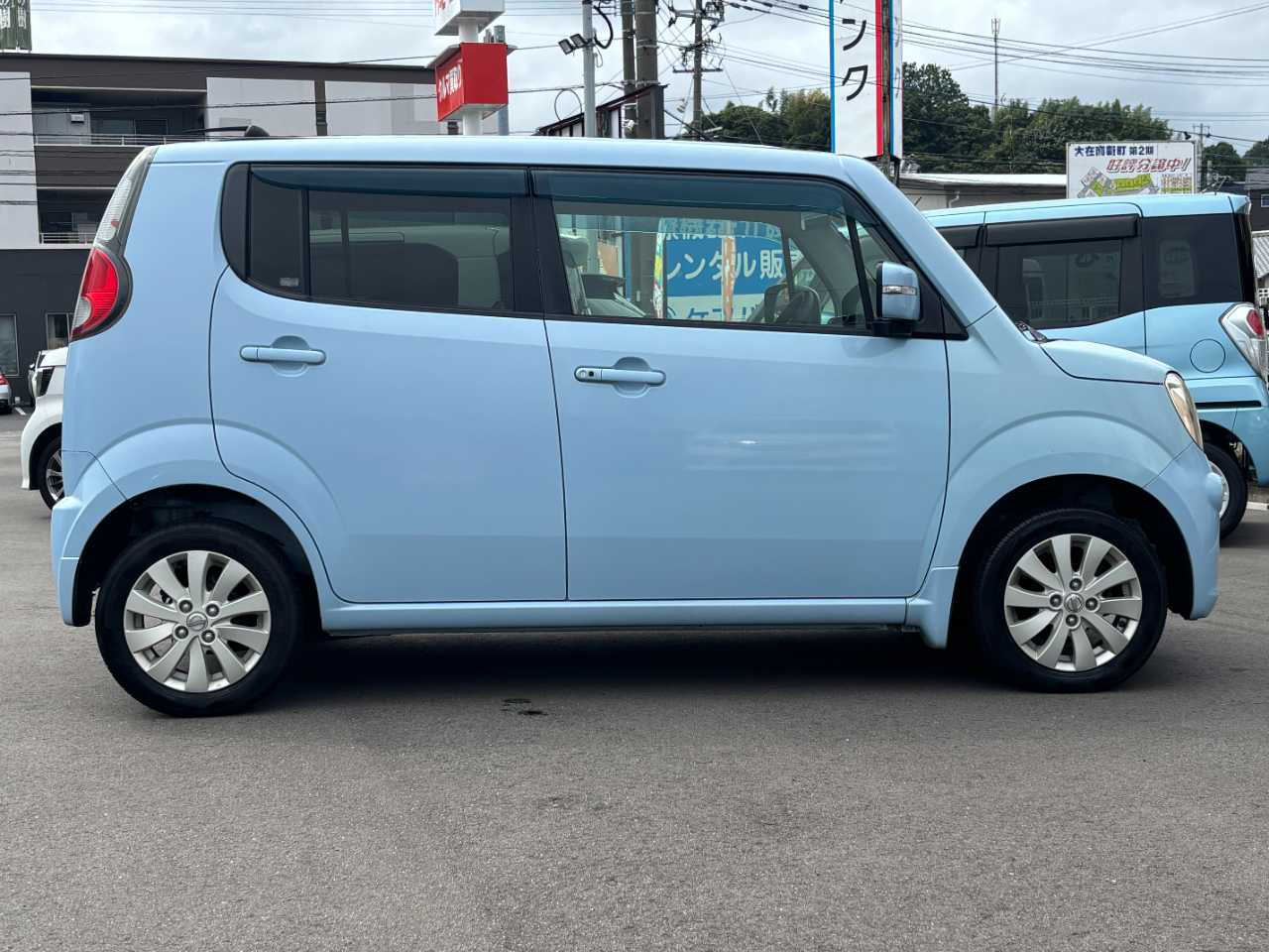 日産 モコ