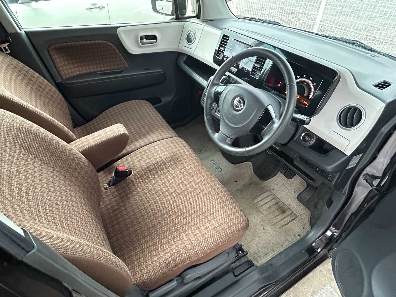 日産 モコ