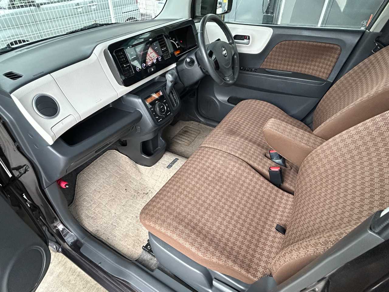 日産 モコ