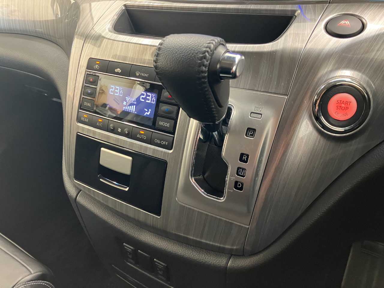 日産 エルグランド