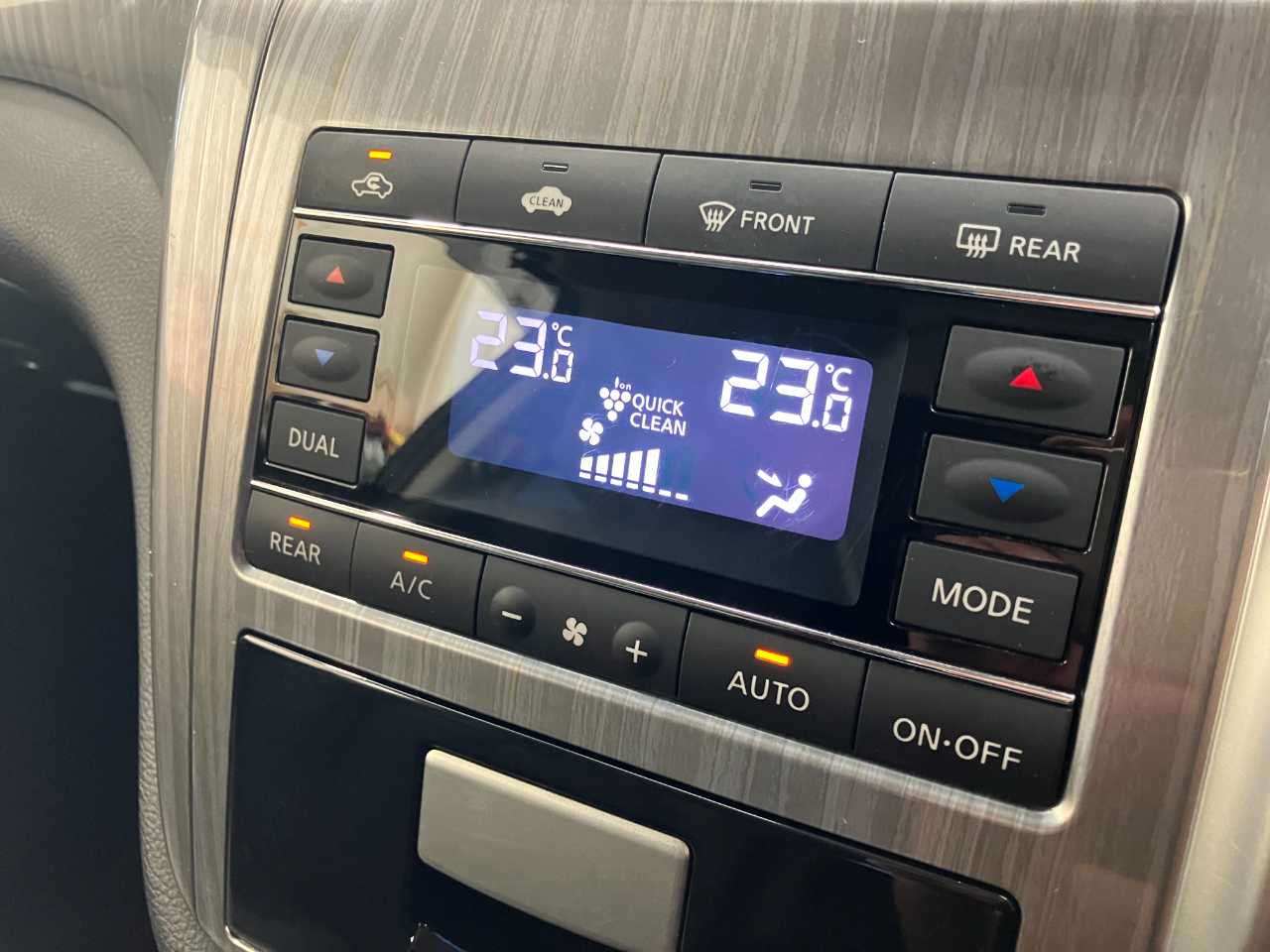 日産 エルグランド