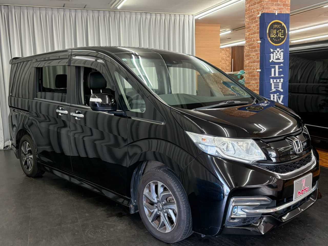 ホンダ ステップワゴン　スパーダ