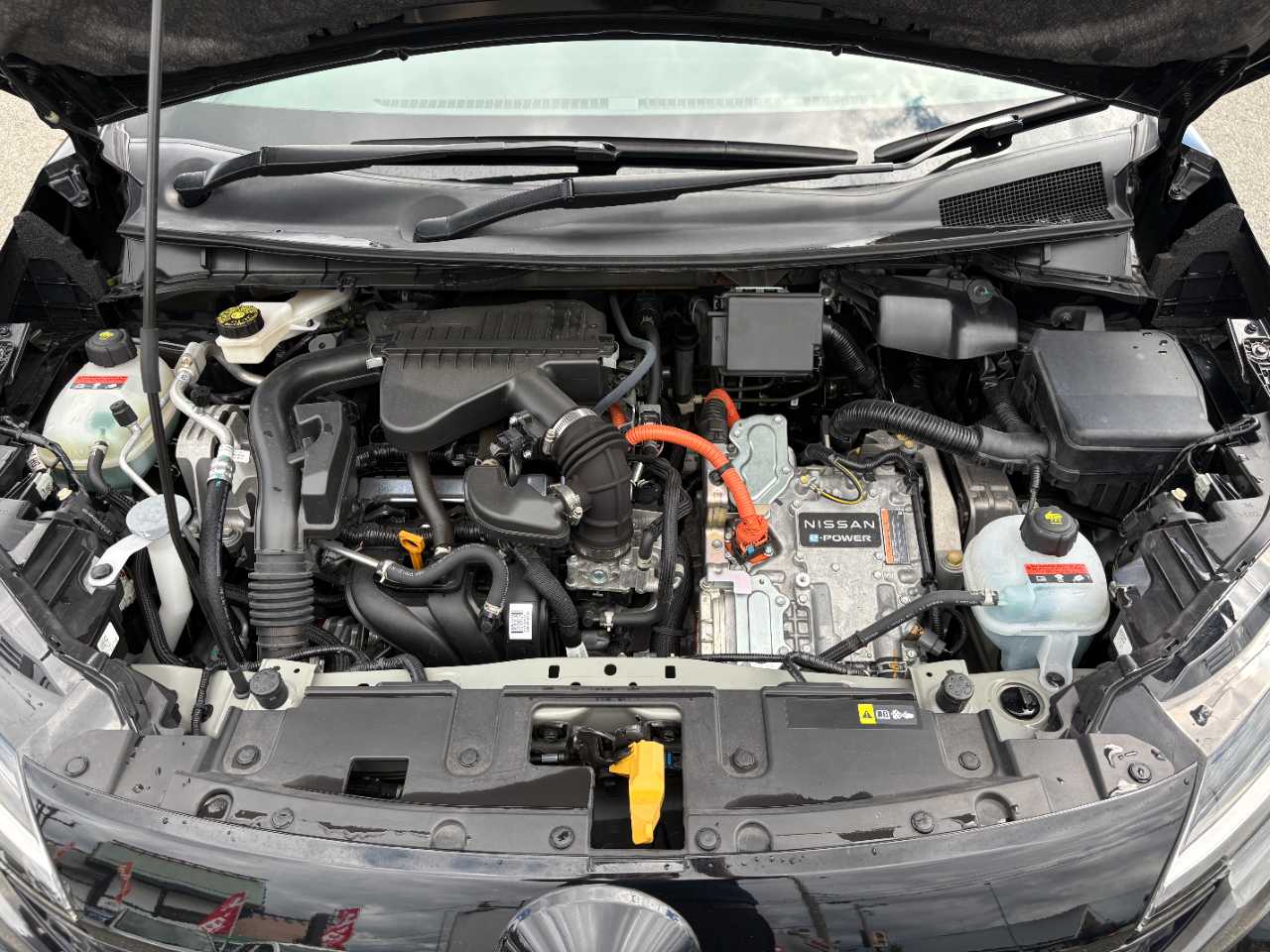 日産 オーラ