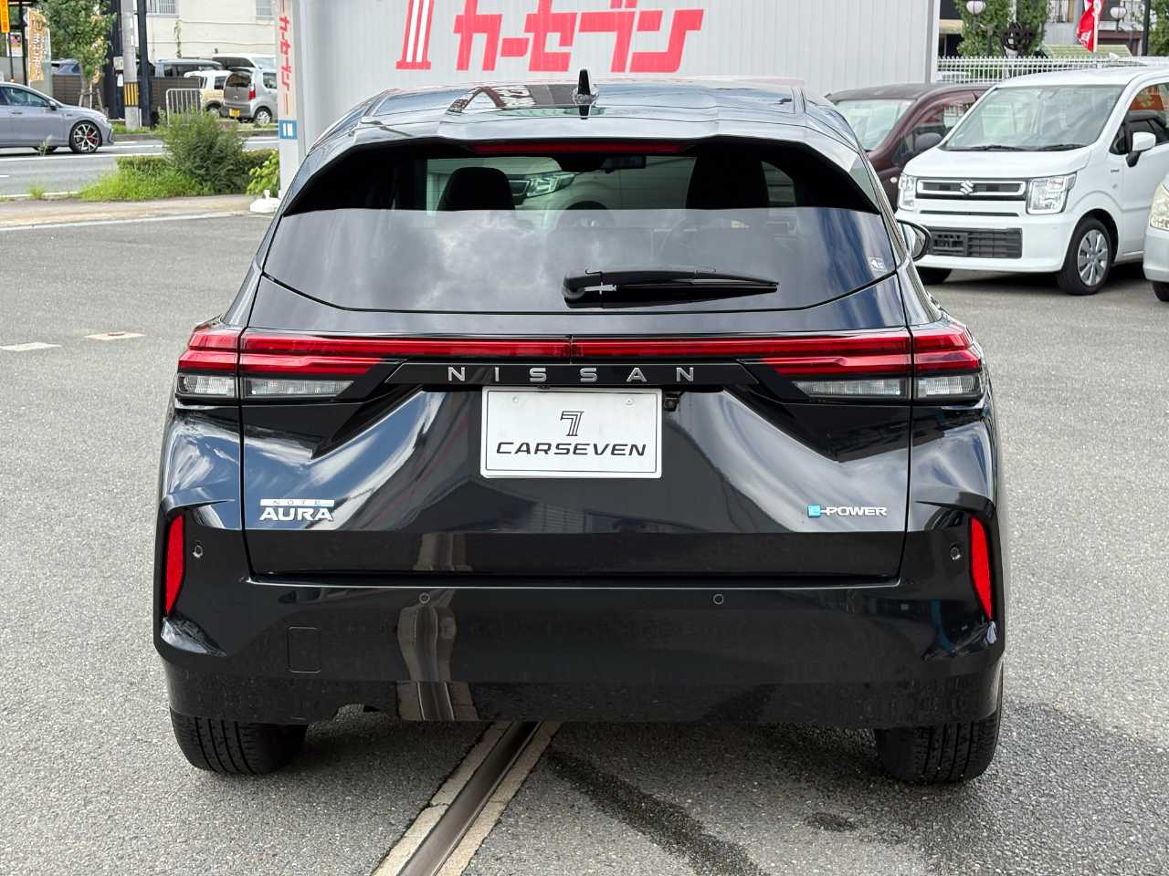 日産 オーラ