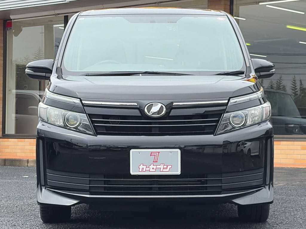トヨタ ヴォクシー
