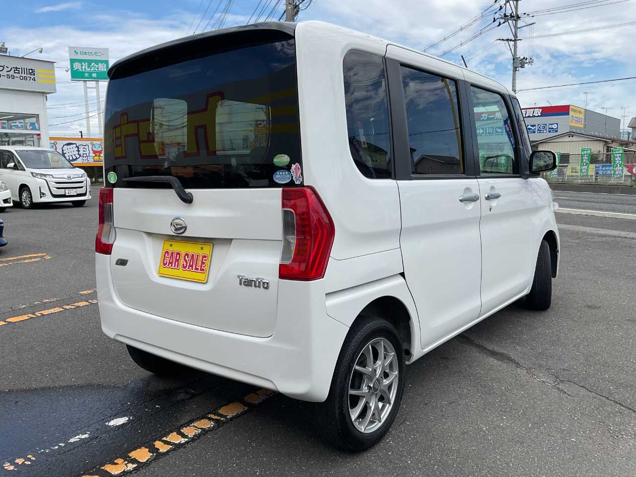 ダイハツ タント