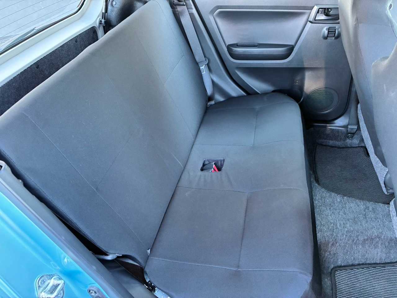 ダイハツ ミラ　イース