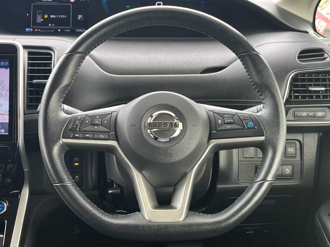 日産 セレナ