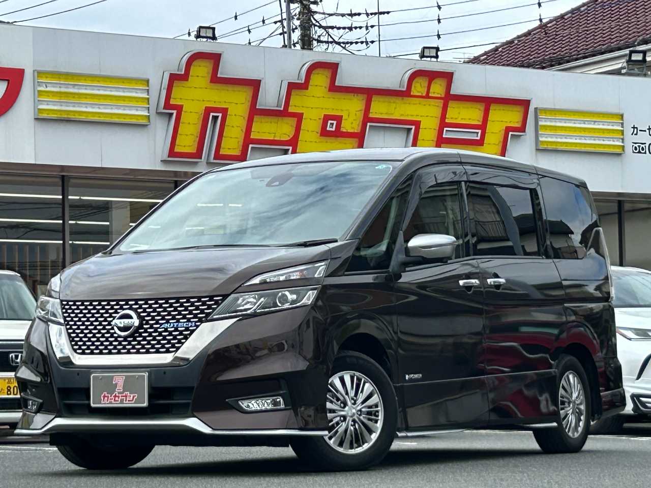 日産 セレナ