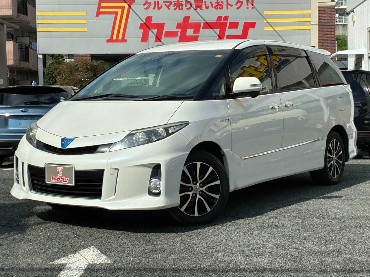 トヨタ エスティマ　ハイブリッド