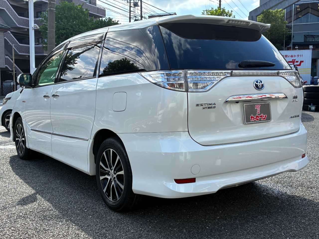 トヨタ エスティマ　ハイブリッド