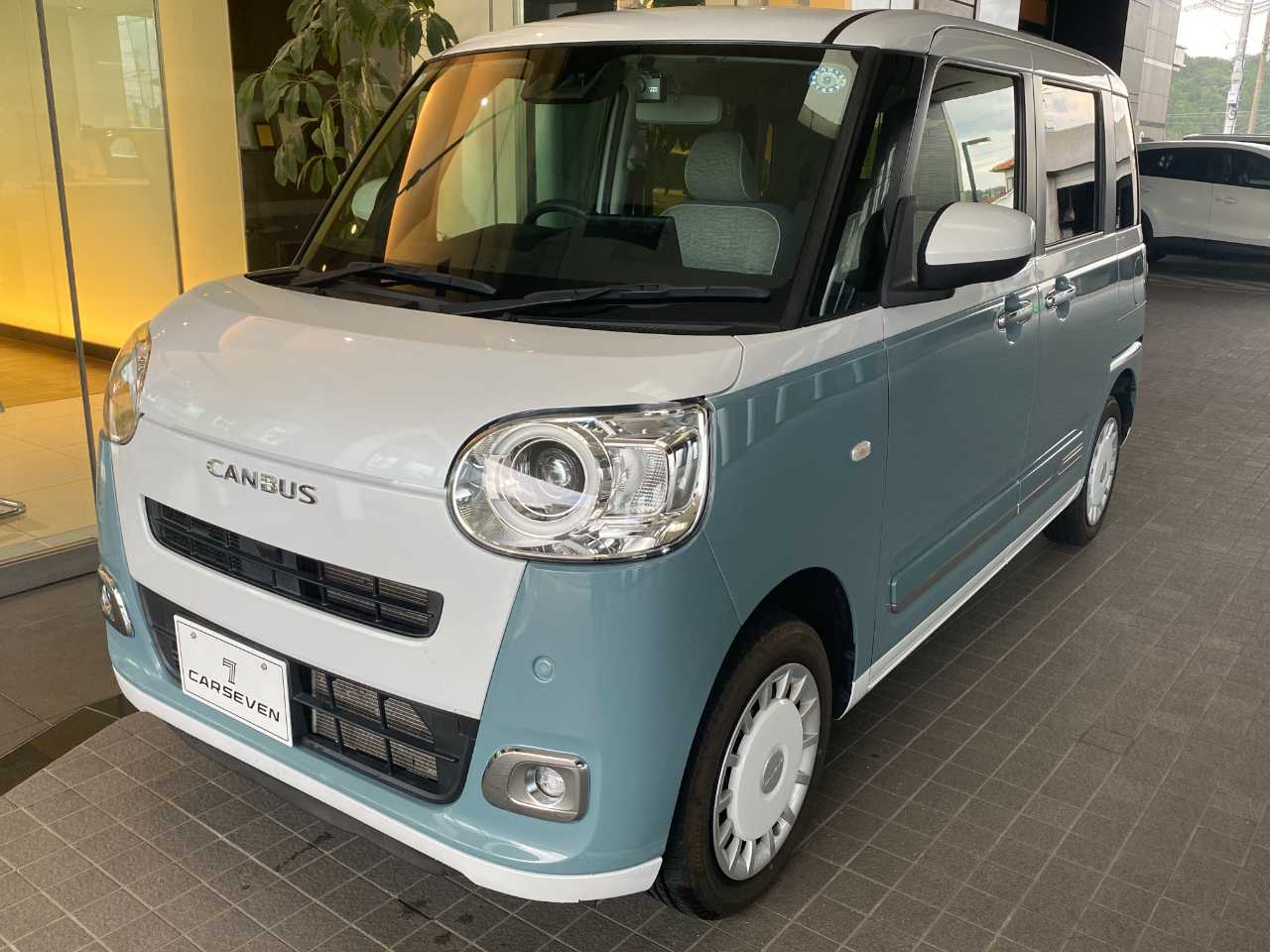 ダイハツ ムーヴ　キャンバス