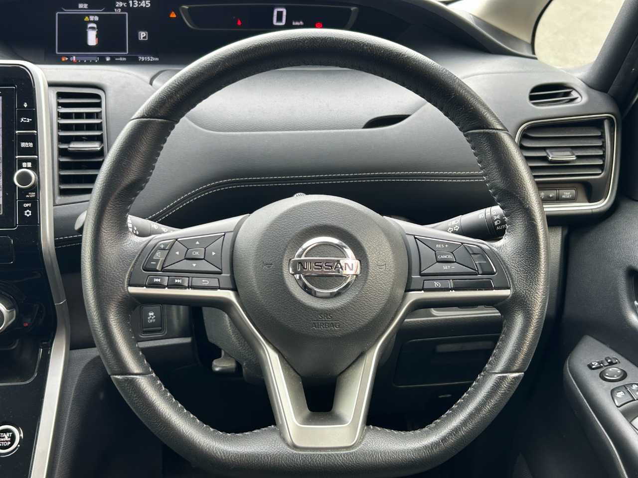 日産 セレナ