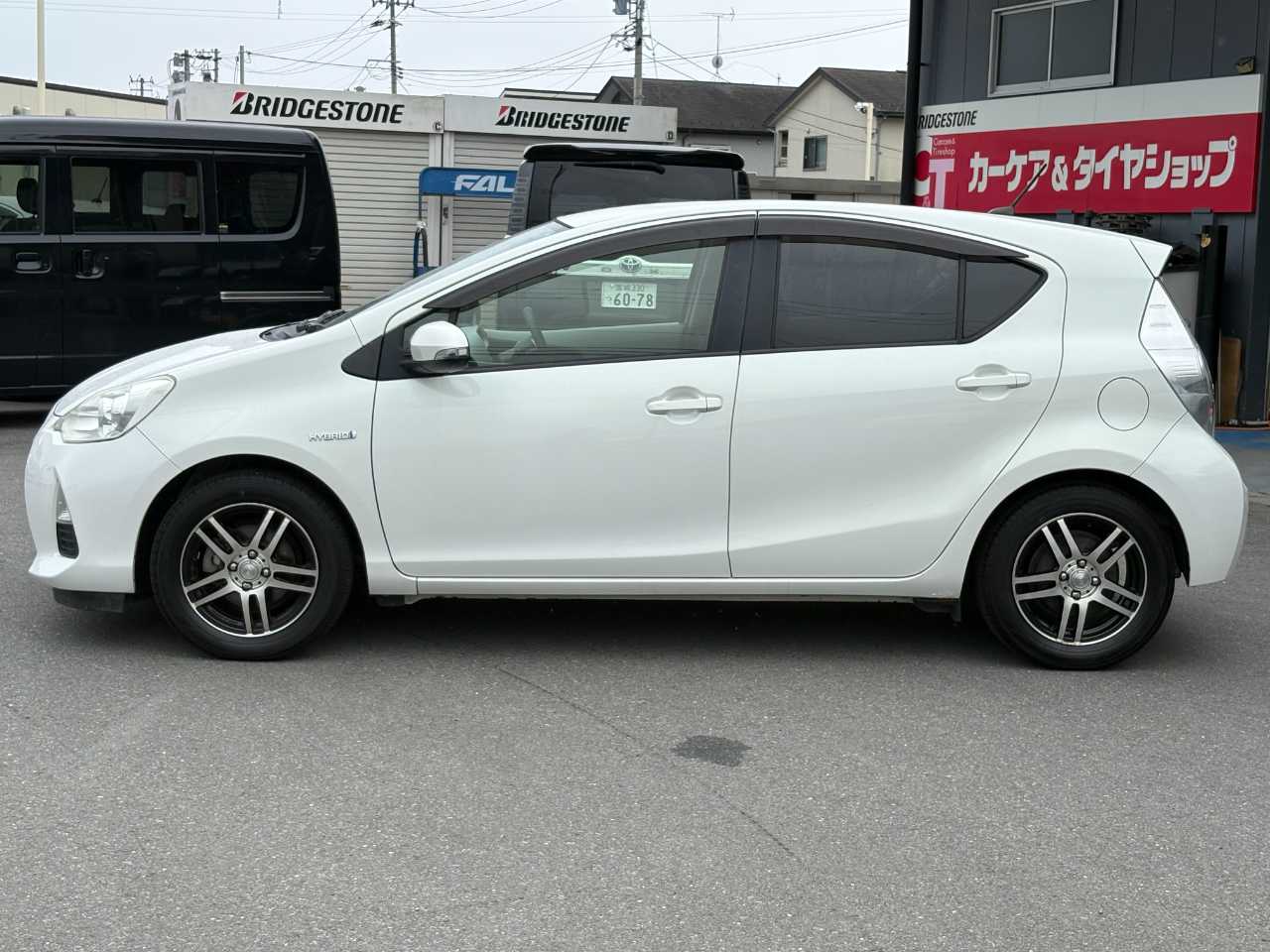 トヨタ アクア