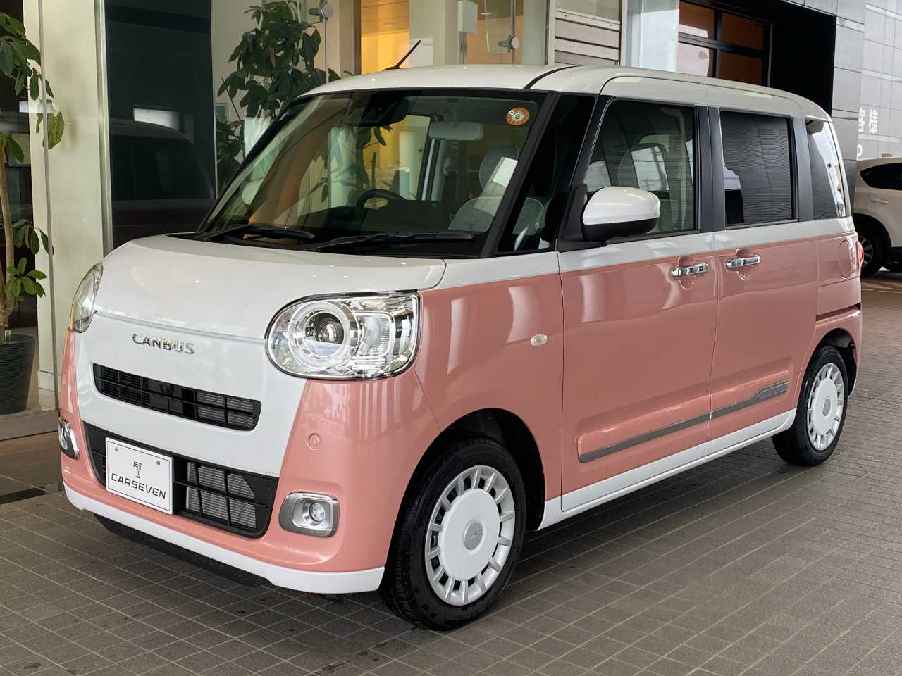 ダイハツ ムーヴ　キャンバス