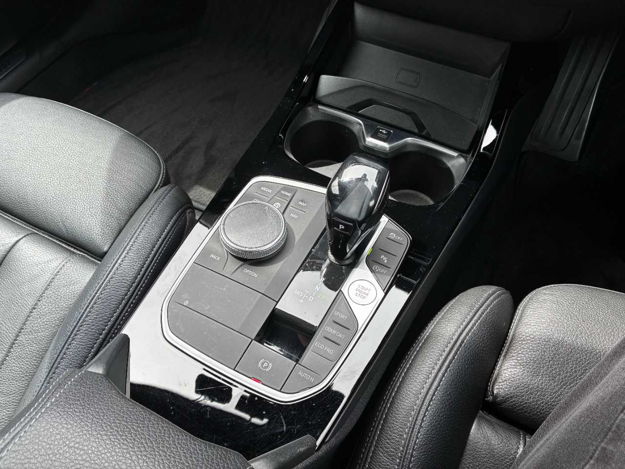 ＢＭＷ ＢＭＷ　２シリーズ　ＣＰ