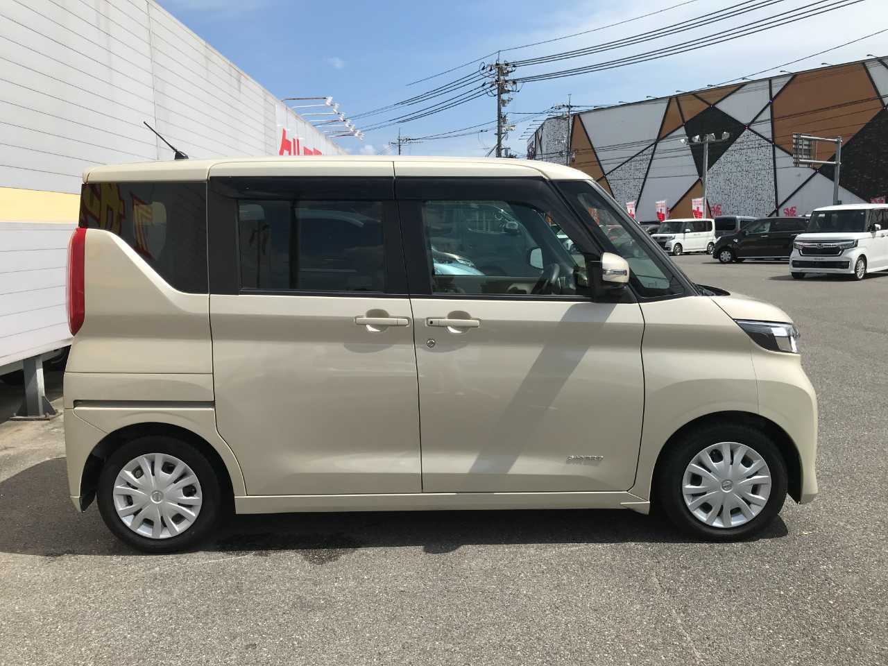 日産 ルークス