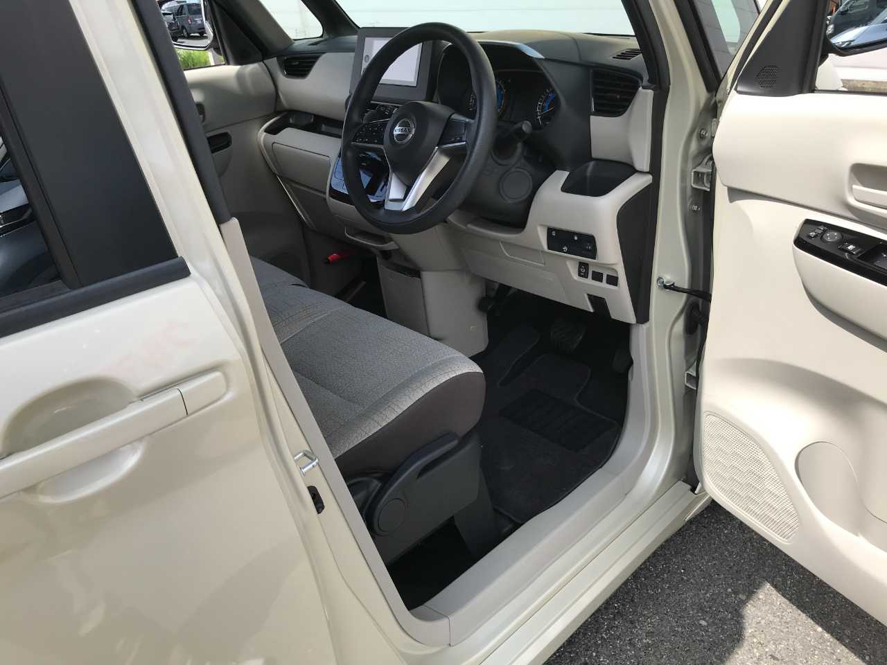 日産 ルークス