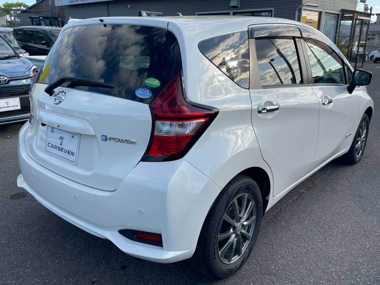 日産 ノート　ＨＢ