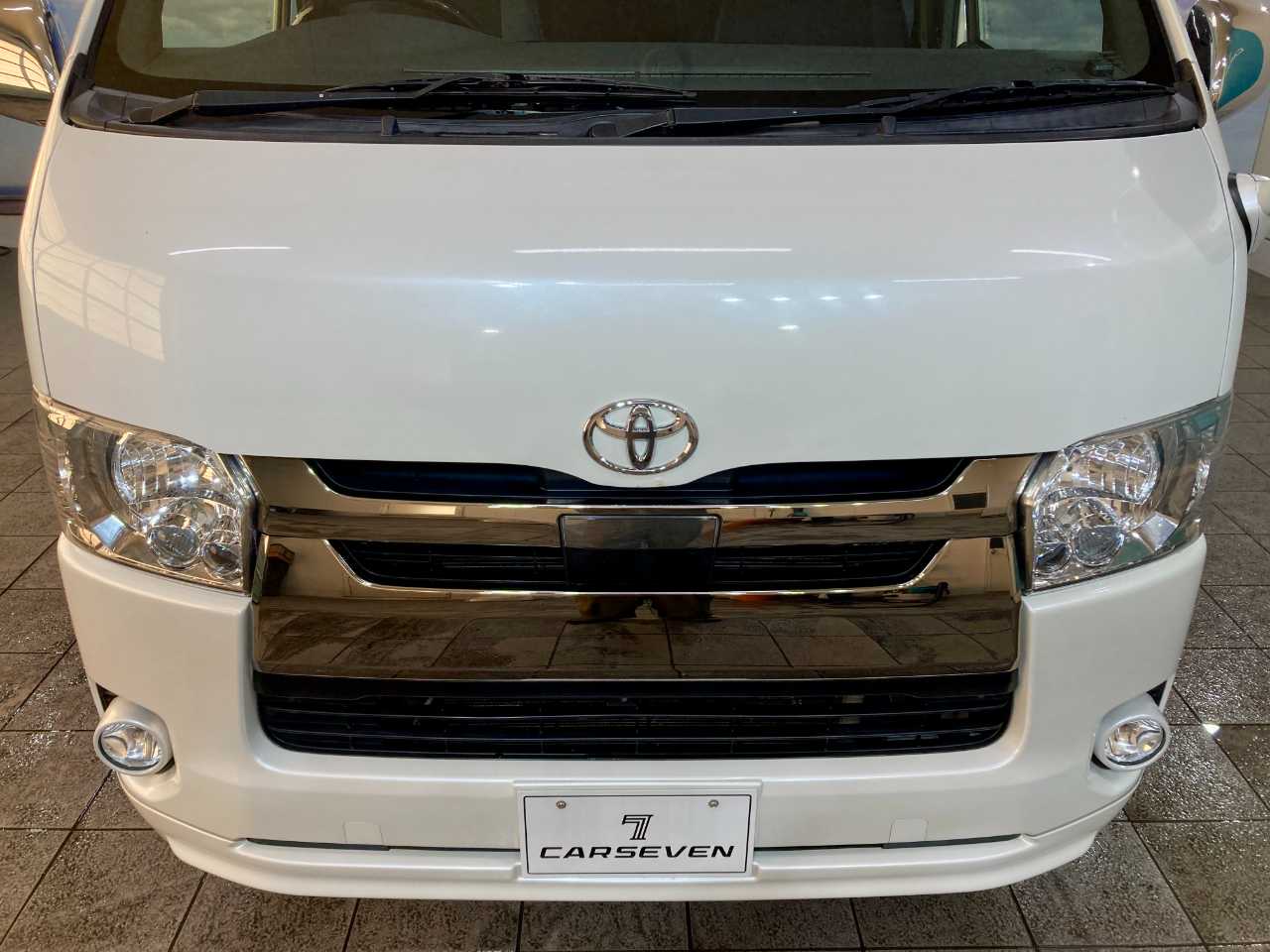 トヨタ ハイエースバン