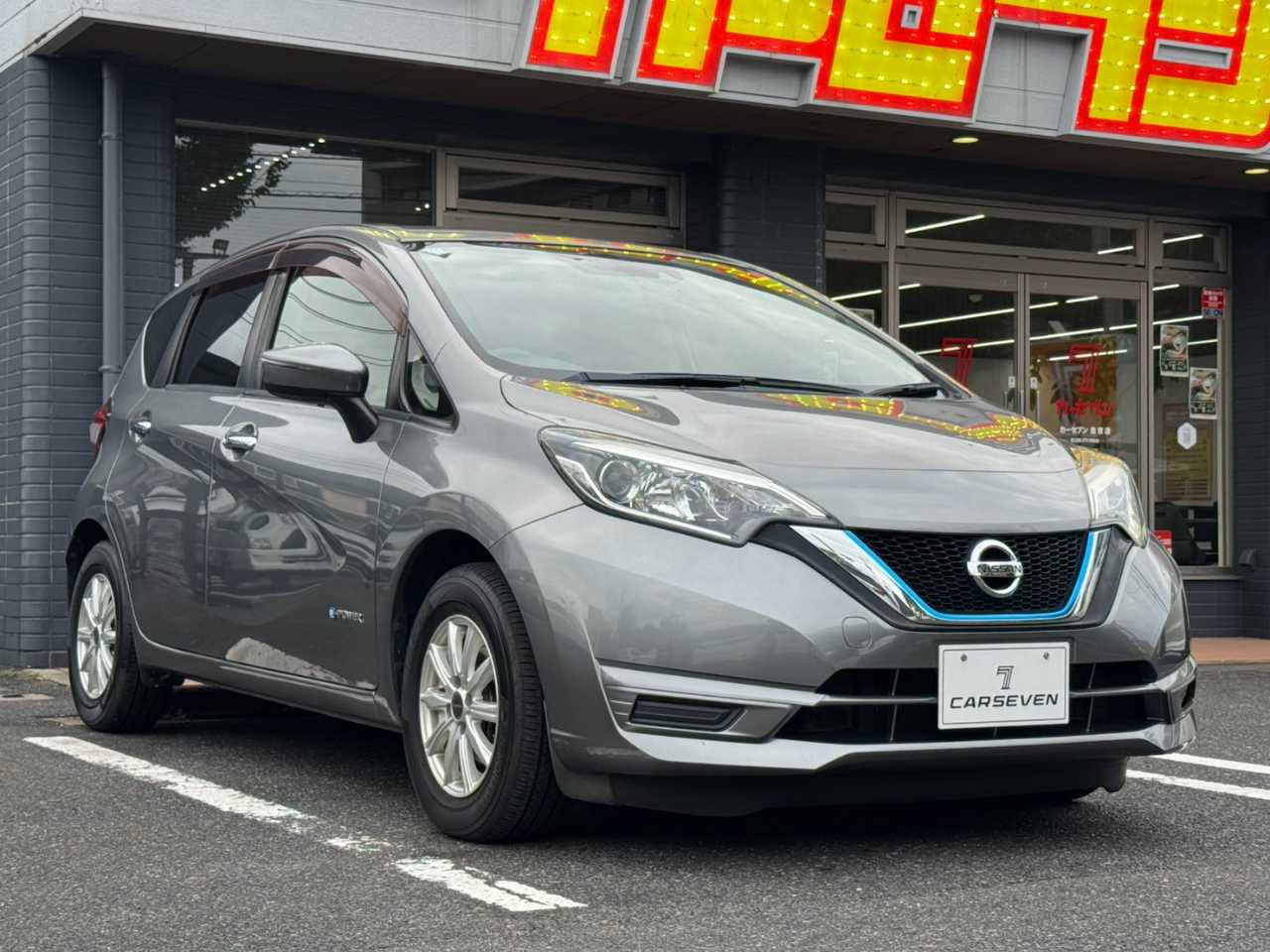 日産 ノート　ＨＢ