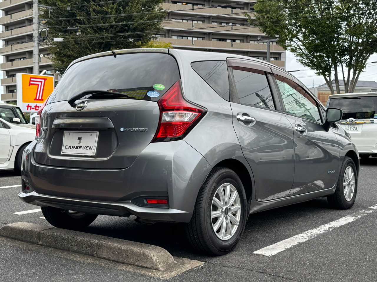 日産 ノート　ＨＢ