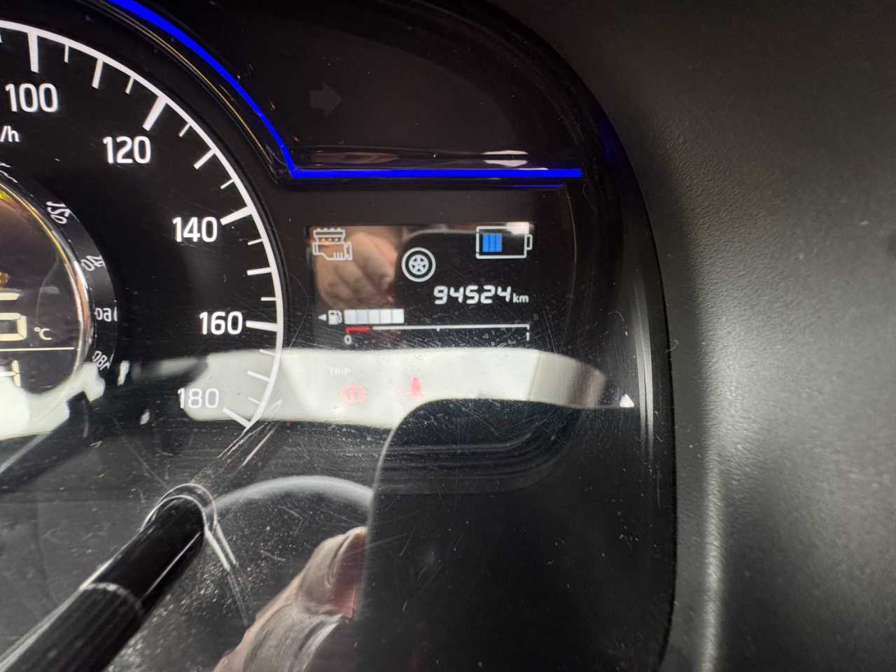 日産 ノート　ＨＢ