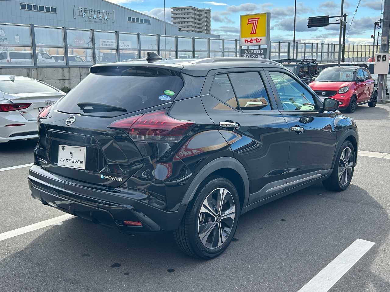 日産 ＫＩＣＫＳ