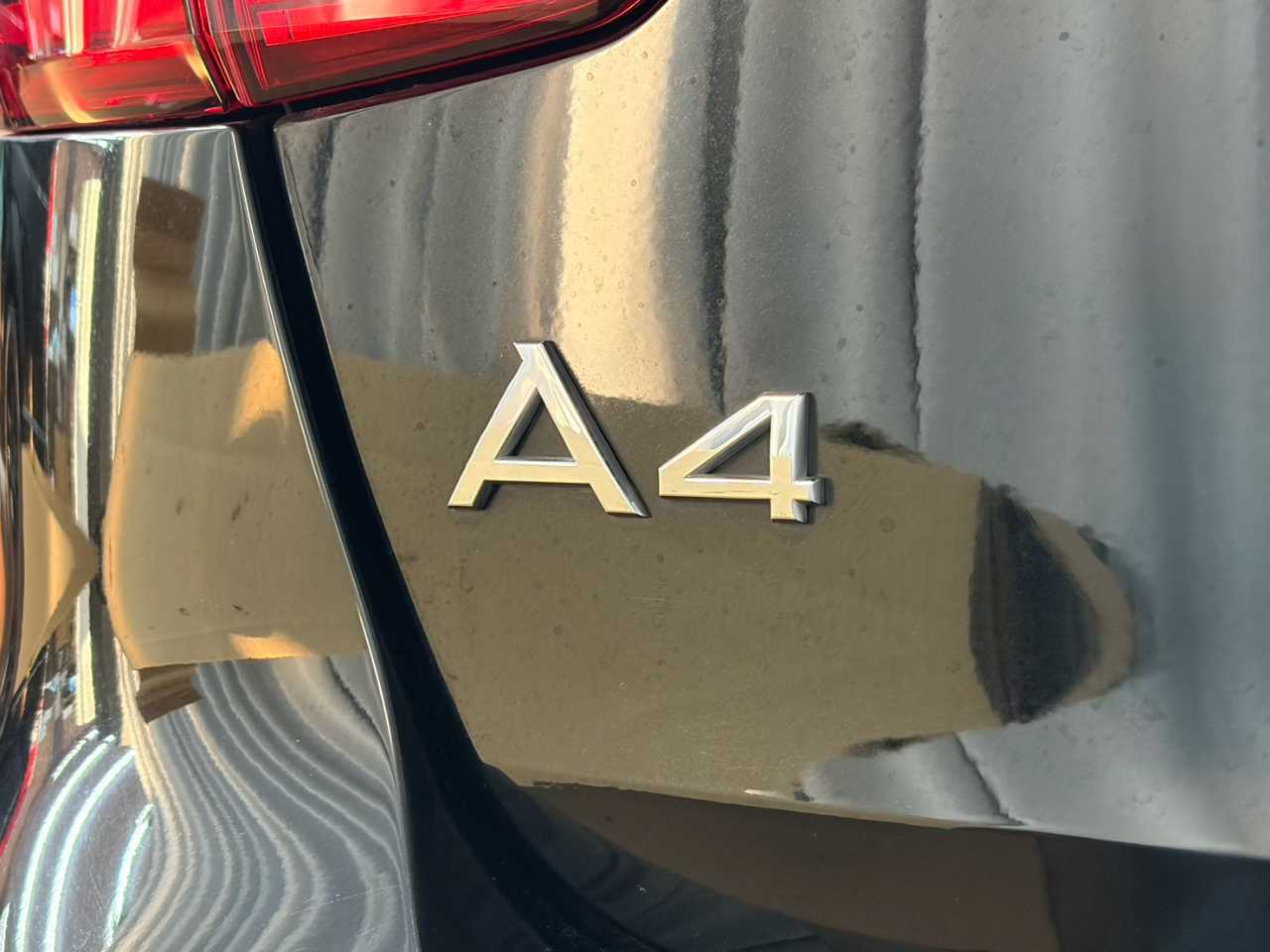 アウディ アウディ　Ａ４　アバント