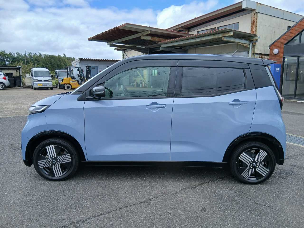 日産 サクラ