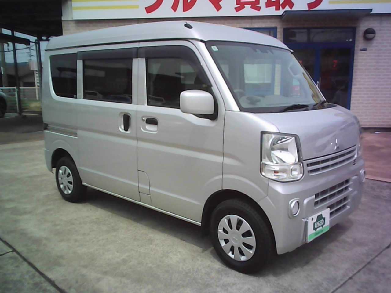三菱
