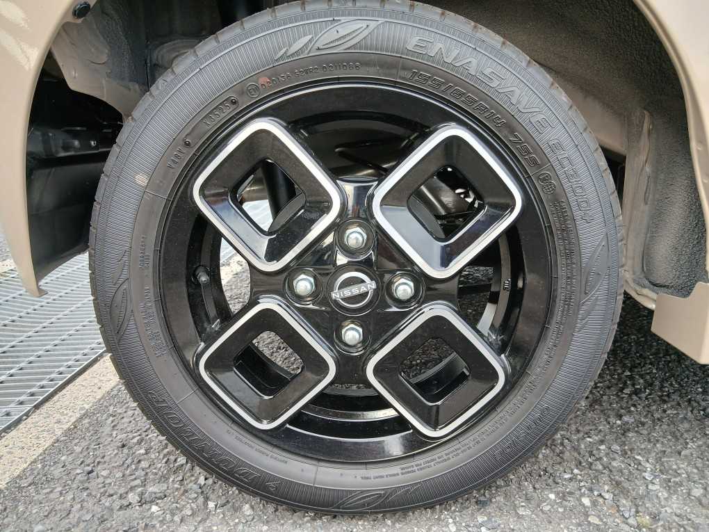 日産 ルークス
