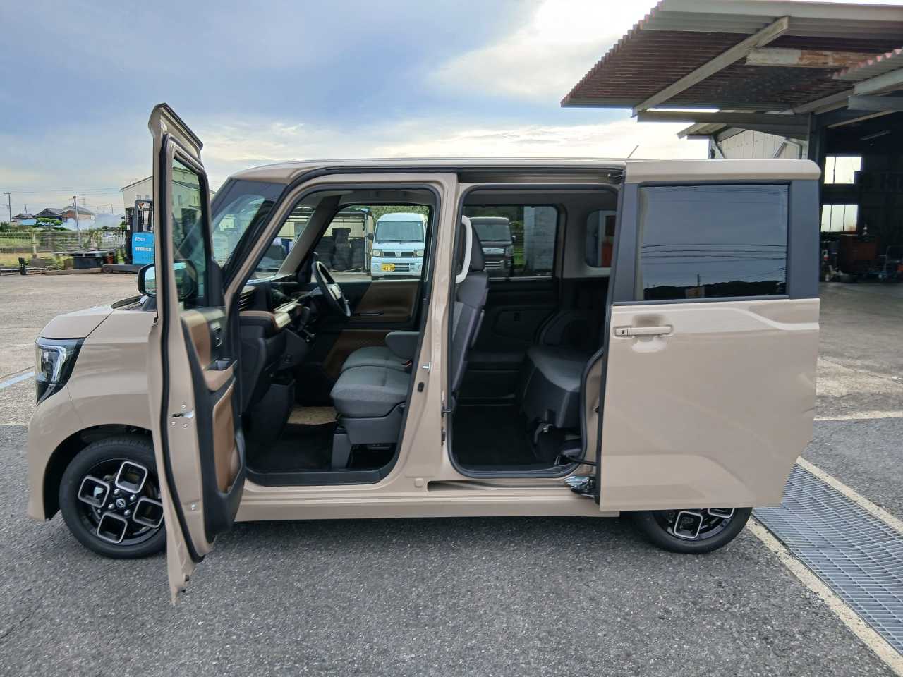 日産 ルークス