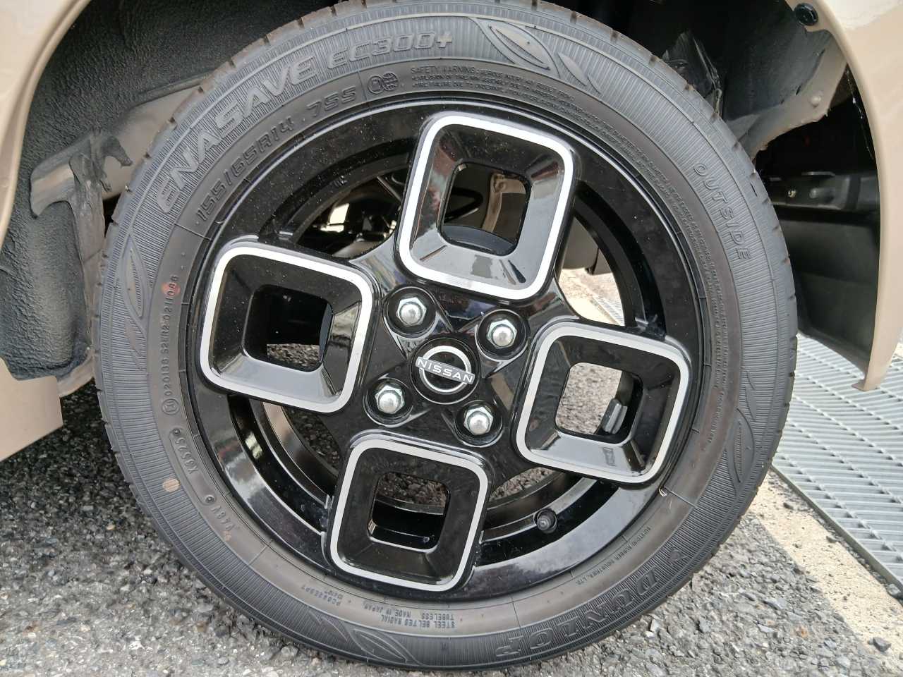 日産 ルークス