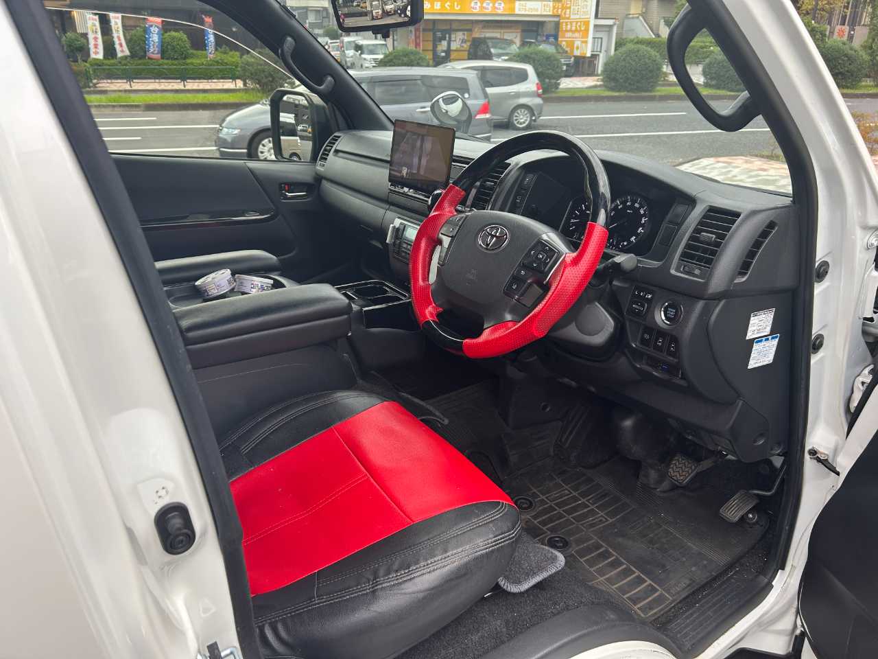 トヨタ ハイエースバン