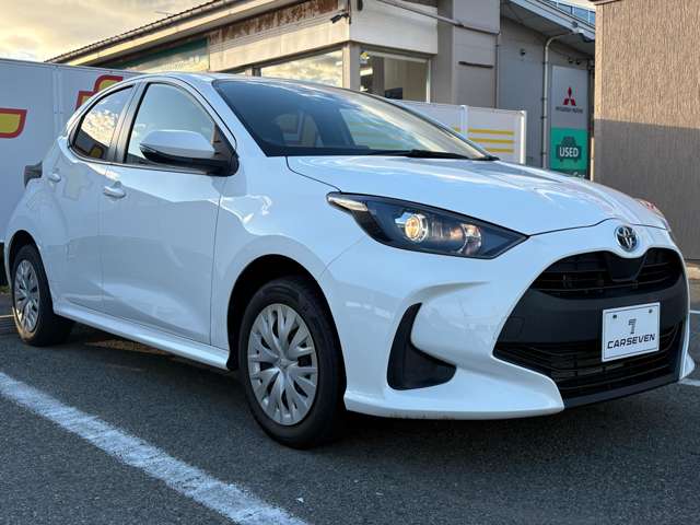 トヨタ ヤリス　ハイブリッド