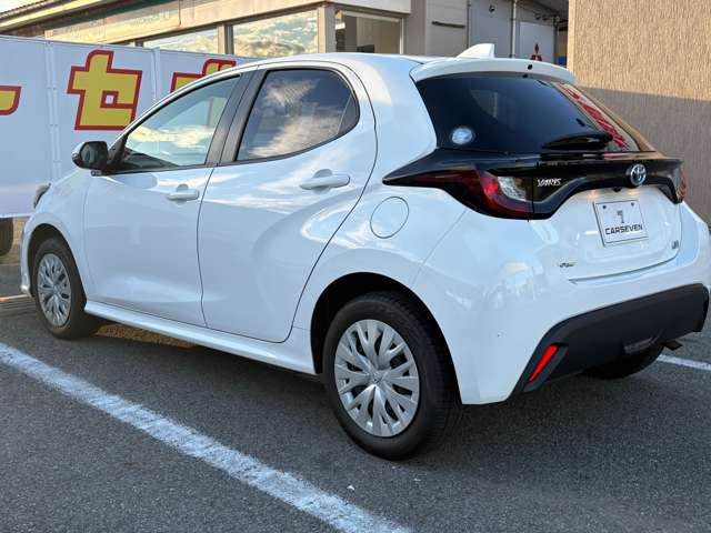 トヨタ ヤリス　ハイブリッド