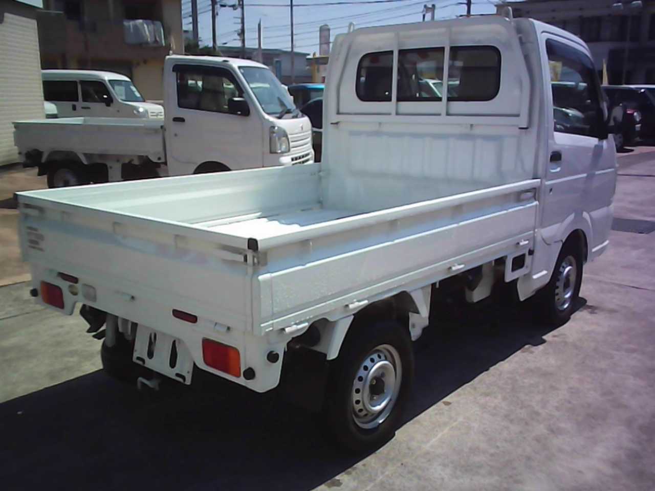 日産 ＮＴ１００クリッパー