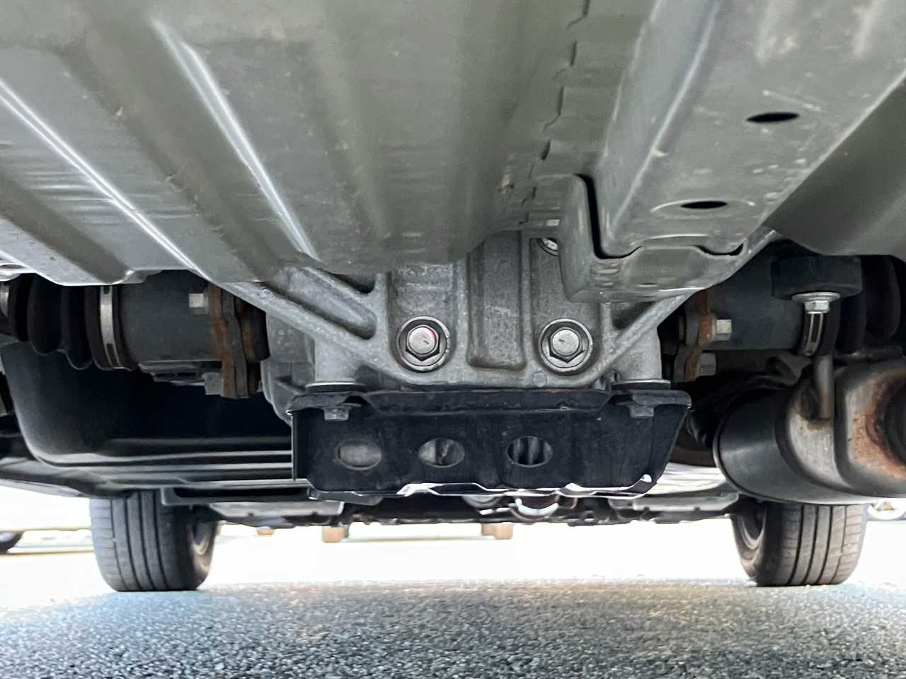 トヨタ エスティマ　ハイブリッド