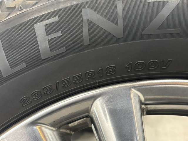 トヨタ ハリアー　ハイブリッド