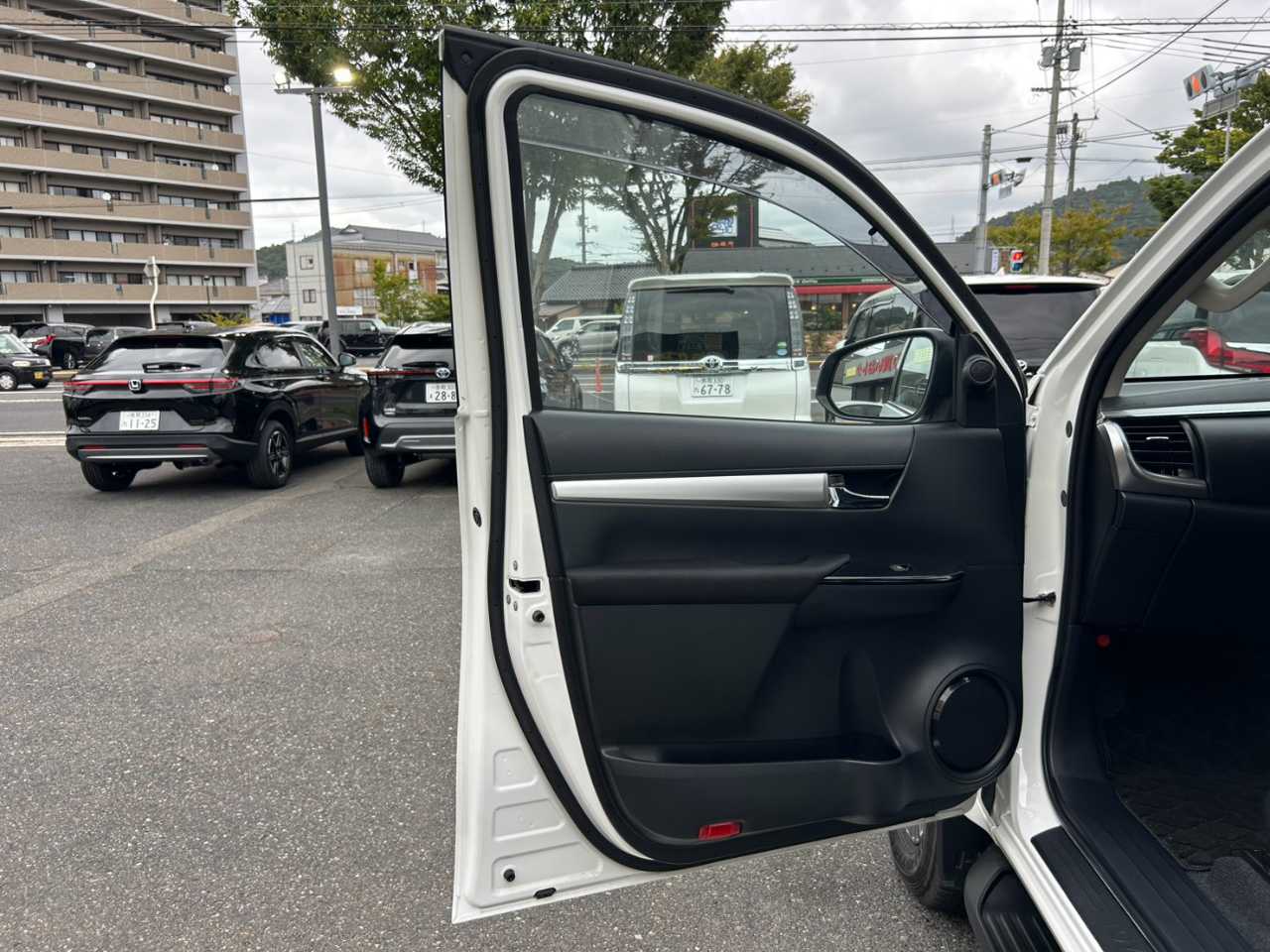 トヨタ ハイラックス