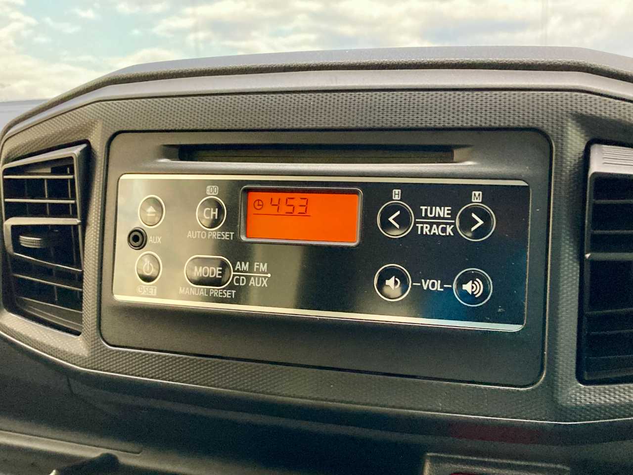 ダイハツ ミラ　イース
