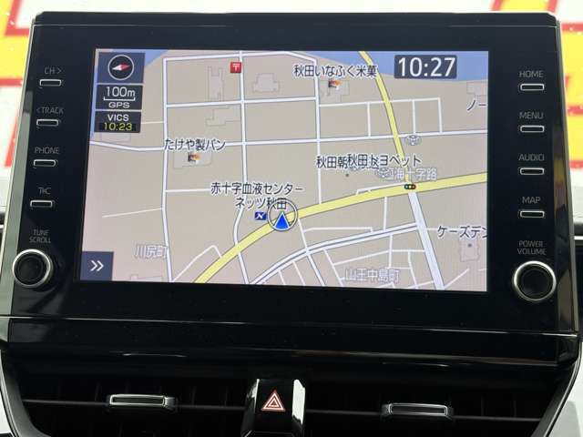 トヨタ カローラ　ツーリング　ハイブリッド