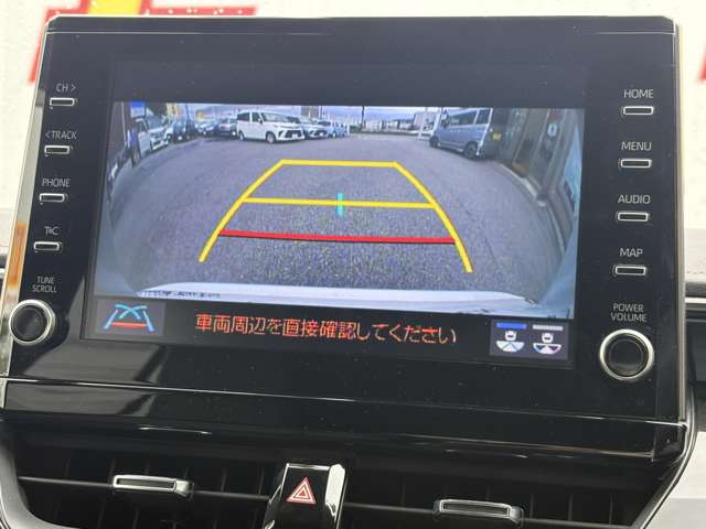 トヨタ カローラ　ツーリング　ハイブリッド