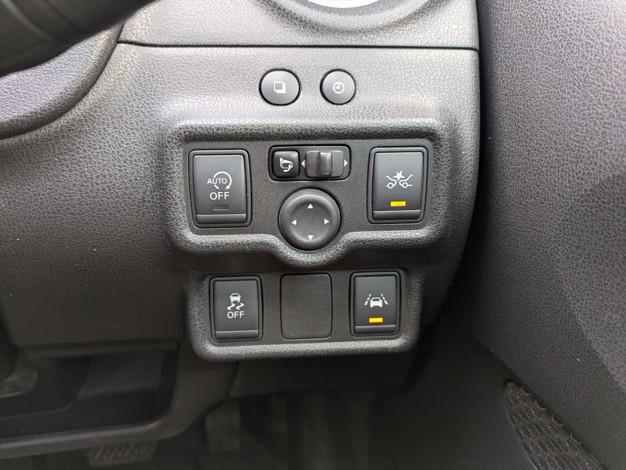 日産 ノート　ＨＢ