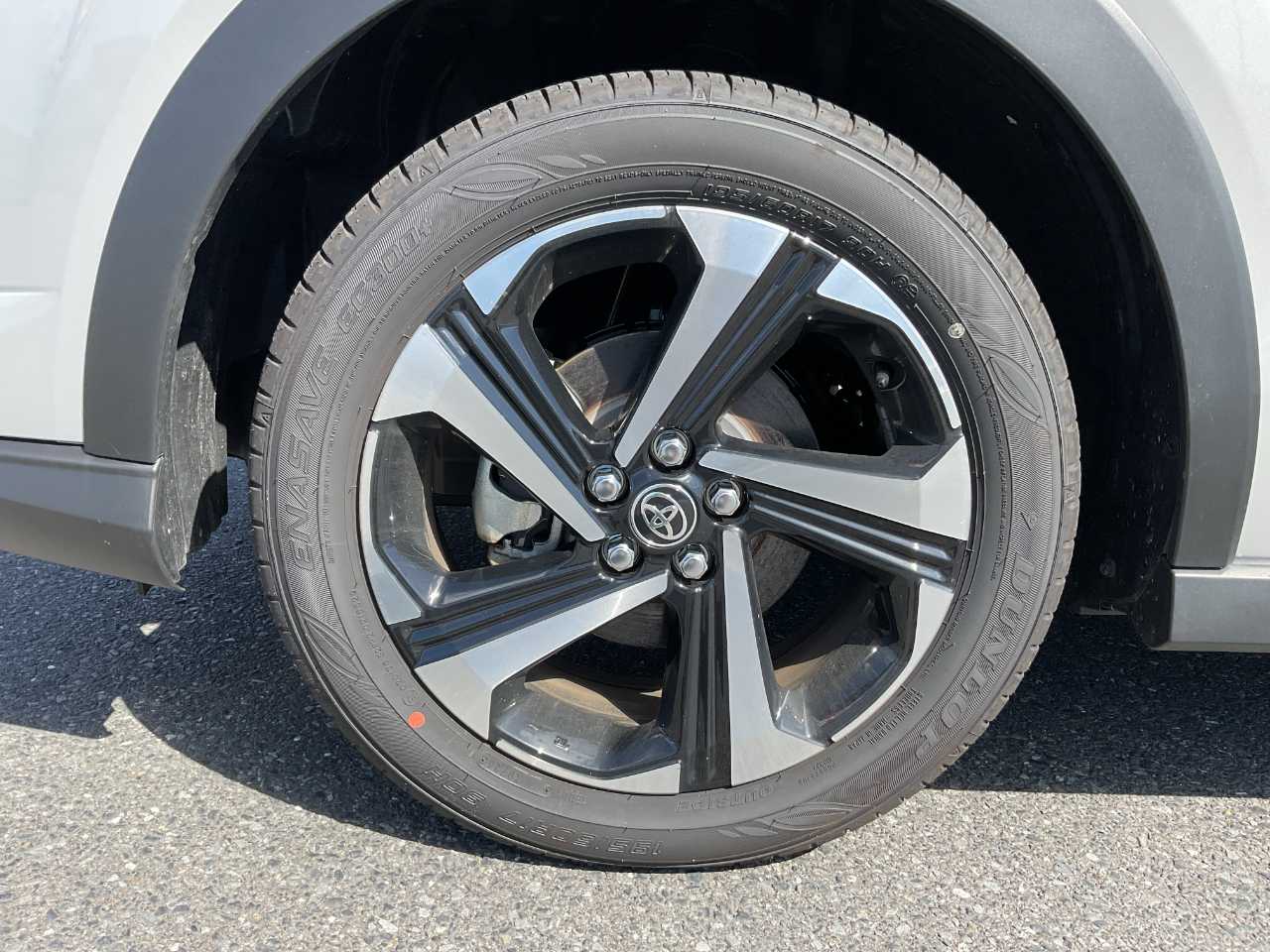 トヨタ ライズ　ハイブリッド